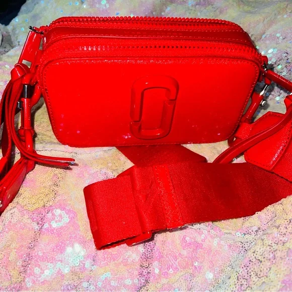Marc Jacob’s Cherry Red Snapshot (Authentic)